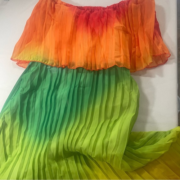 STUNNER PLEATED OFF THE SHOULDER MAXI GRADIENT RAINBOW DRESS- Large ❤️ - Picture 5 of 10